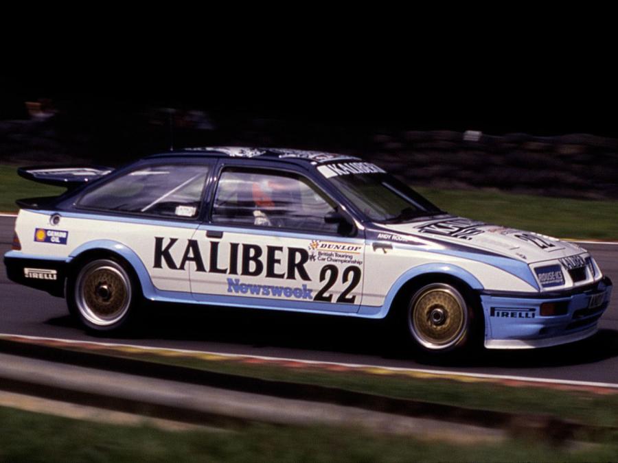  Ford Sierra RS500 Cosworth BTCC 1988 года  (фото 6 из 22)